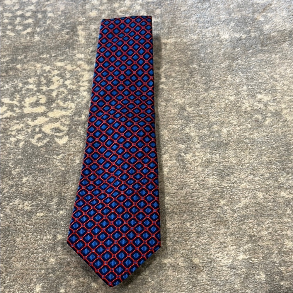 Turnbull & Asser Elegant Blue and Red Patterned Tie - Picture 6 of 7